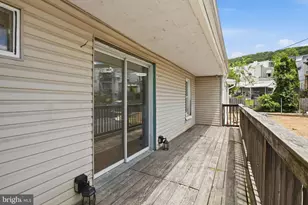 329 Lombard St, Reading, PA 19604 - Photo 21