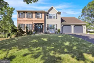 1102 Forest St, Fleetwood, PA 19522 - Photo 1
