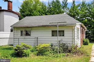 107 Woodrow Ave, Sinking Spring, PA 19608 - Photo 21
