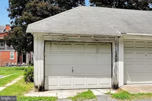 107 Woodrow Ave, Sinking Spring, PA 19608 - Photo 25