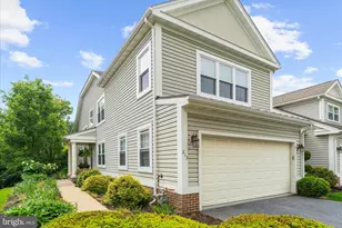 313 Oak Hill Ln, Wyomissing, PA 19610 - Photo 3