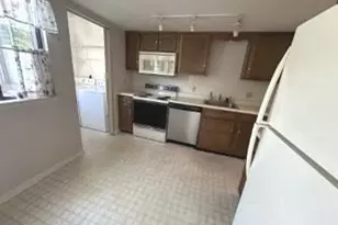 56 Holly Dr, Reading, PA 19606 - Photo 5