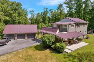 113 Sand Hill Rd, Fleetwood, PA 19522 - Photo 5