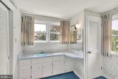328 Wheatland Avenue, Reading, PA 19607 - Photo 17
