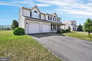 4 Oswego Ln, Reading, PA 19605 - Photo 3