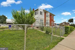 433 Eisenbrown St, Reading, PA 19605 - Photo 39