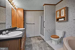 350 Myer Dr, Fredericksburg, PA 17026 - Photo 25