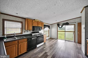 350 Myer Dr, Fredericksburg, PA 17026 - Photo 19