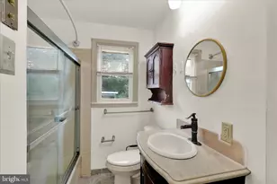 302 Elmwood Ave, Reading, PA 19609 - Photo 11