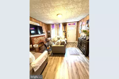 326 Spring Garden Street, Reading, PA 19602 - Photo 3
