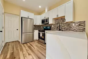 1136 Muhlenberg St, Reading, PA 19602 - Photo 9