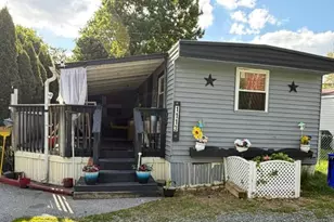1113 Hollywood Dr, Reading, PA 19606 - Photo 1