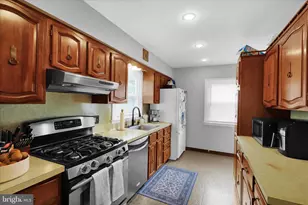 2636 Girard Ave, Reading, PA 19609 - Photo 11
