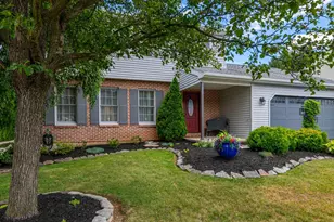 1404 Fredrick Blvd, Reading, PA 19605 - Photo 3