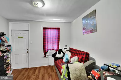 470 Spring Garden Street, Reading, PA 19602 - Photo 5