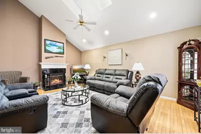 309 Cameron Drive, Douglassville, PA 19518 - Photo 7