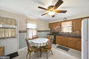 2516 Cleveland Ave, West Lawn, PA 19609 - Photo 13