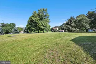 5235 4 Point Rd, Bethel, PA 19507 - Photo 21