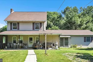 5235 4 Point Rd, Bethel, PA 19507 - Photo 13