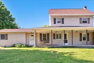 5235 4 Point Rd, Bethel, PA 19507 - Photo 3