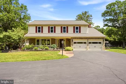 194 Meadow Glen Lane, Reading, PA 19607 - Photo 1