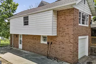 2400 Van Reed Rd, Reading, PA 19609 - Photo 23