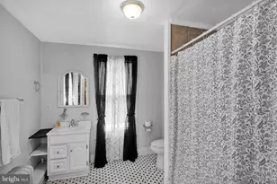 239 Mulberry St, Reading, PA 19604 - Photo 21