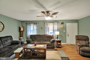 4402 10th Ave, Temple, PA 19560 - Photo 3