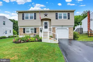 130 S 5th St, Bally, PA 19503 - Photo 1