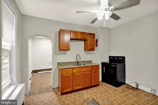 227 N 10th St, Reading, PA 19601 - Photo 17