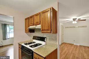 10 Maplewood Ave, Mohnton, PA 19540 - Photo 9
