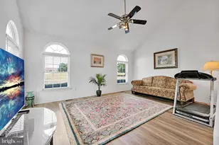 29 Walnut Dr E, Bernville, PA 19506 - Photo 5