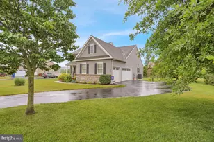 432 Southfield Dr, Oley, PA 19547 - Photo 3