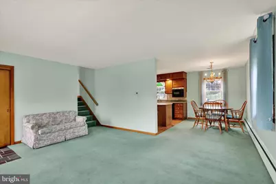 307 W Somerset Street, Fleetwood, PA 19522 - Photo 5