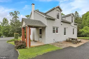 1929 Chestnut Hill Rd, Mohnton, PA 19540 - Photo 5