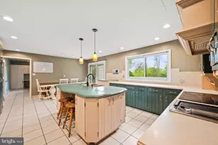 41 Devon Dr, Reading, PA 19606 - Photo 7