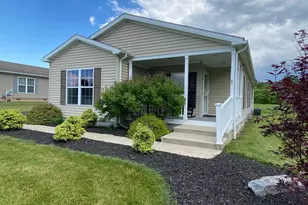 4 Wagtail Ct, Bechtelsville, PA 19505 - Photo 3