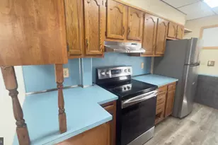 919 Pike St, Reading, PA 19604 - Photo 7