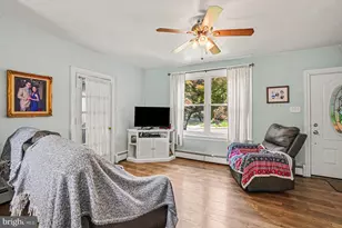 438 Oak Tc, Reading, PA 19611 - Photo 5