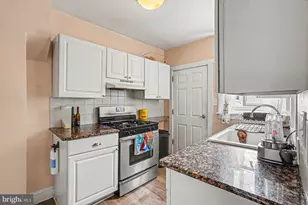 438 Oak Tc, Reading, PA 19611 - Photo 11