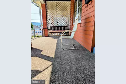 418 Fairview Street, Reading, PA 19605 - Photo 3