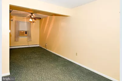 2708 Tennyson Avenue, Reading, PA 19608 - Photo 13