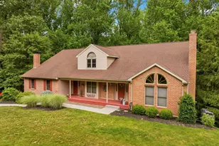 4 Quail Ridge Dr, Reading, PA 19607 - Photo 3