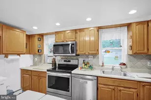 2416 High St, Reading, PA 19605 - Photo 7