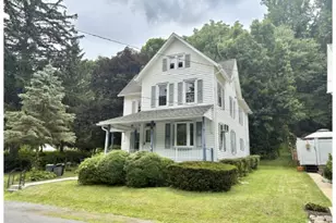 34 Woodland Ave, Mohnton, PA 19540 - Photo 1