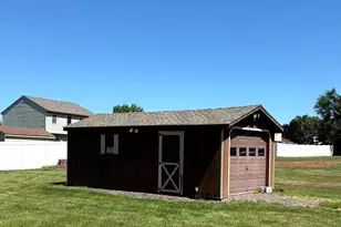 110 Old Airport Rd, Douglassville, PA 19518 - Photo 7
