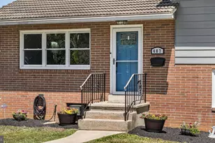 407 W Race St, Fleetwood, PA 19522 - Photo 3