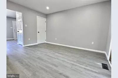 530 E Linden Street, Fleetwood, PA 19522 - Photo 17