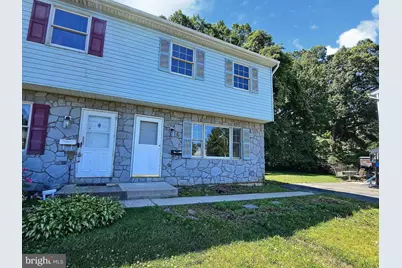 530 E Linden Street, Fleetwood, PA 19522 - Photo 3
