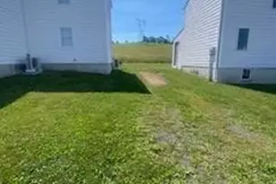 972 Hoffmansville Rd, Bechtelsville, PA 19505 - Photo 3